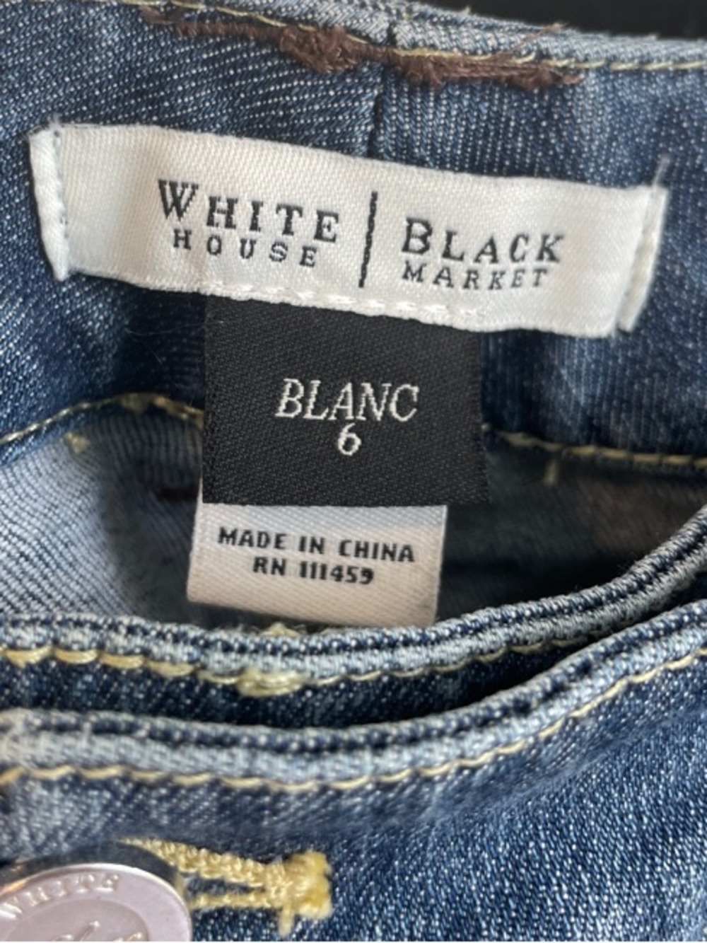 WHITE HOUSE BLACK MARKET • Denim Shorts • Size 6 - Picture 2 of 9
